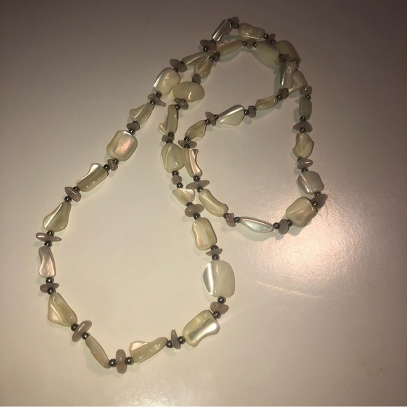 VTG Mother Of Pearl MOP & Rose Quartz Stone Beaded Endless Necklace No Clasp 31” - Picture 3 of 5
